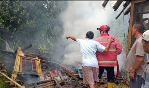 Rumah Semi Permanen Hangus Dilalap Si Jago Merah