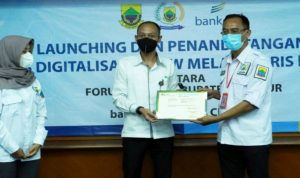 Ratusan Ketua RW dan RT di Cianjur Terima Sertifikat BPJS Ketenagakerjaan