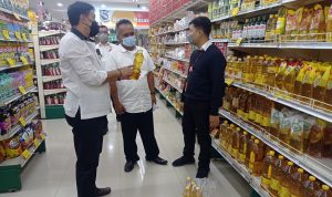 Diskoperdagin Cianjur Pastikan Ritel Modern Jual Minyak Goreng Satu Harga Rp14 Ribu per Liter