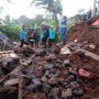 Longsor di Desa Cikancana, Sukaresmi Cianjur, Dua Orang Meninggal Dunia