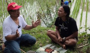 Ngonten Bareng YouTuber Dede Inoen, Bupati Cianjur Ajak Masyarakat Konsumsi Belut