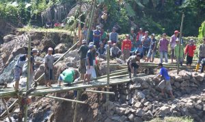 Pemkab Cianjur akan Bangun Jembatan Bailey, Pengganti Jembatan Cikurutug yang Ambruk