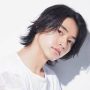 Aktor Jepang, Kento Yamazaki DIkabarkan Pacaran Dengan Suzu Hirose