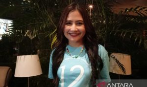 Cerita Prilly Latuconsina Jadi Pengisi Suara di film "12 Cerita Glen Anggara"