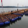 Mantap! Ada Jembatan Apung di Waduk Cirata Cianjur, Ini Panjangnya