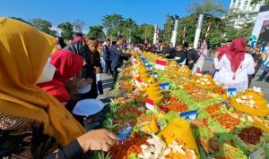 HUT KE- 77 JABAR Ragam Budaya Hadir Pada Peringatan HUT Jabar ke-77