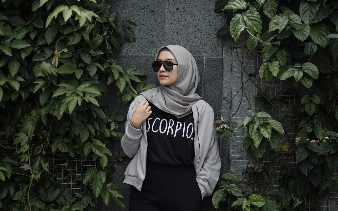 OOTD hijab hangout