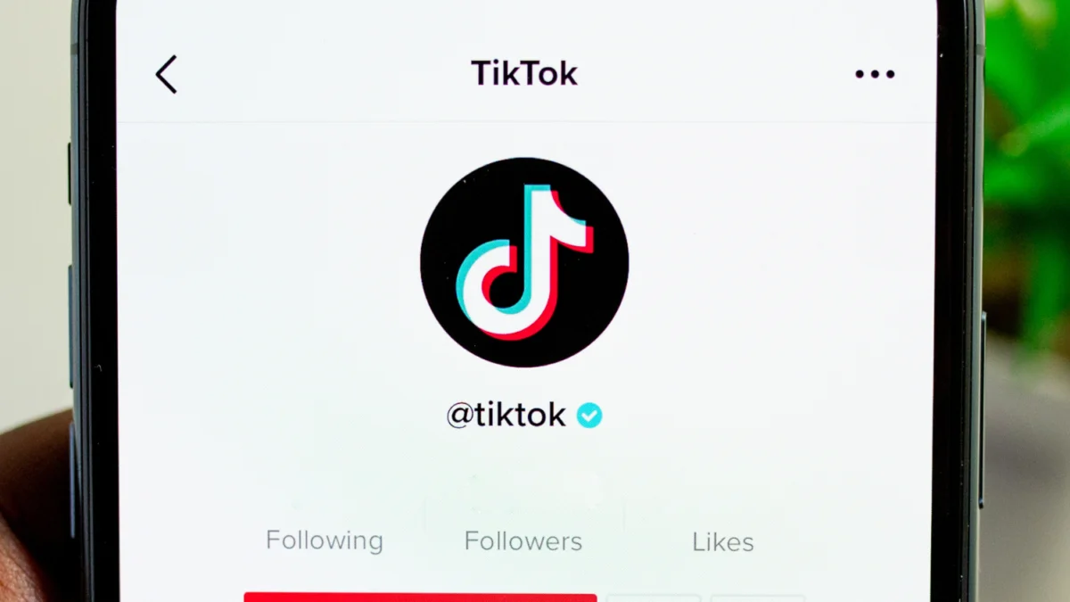 Cara Akun TikTok Bisa Centang Biru