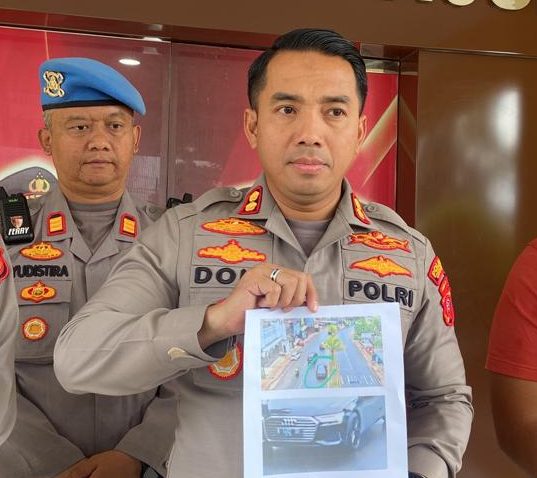 Polisi Buru Mobil Penggilas Mahasiswi hingga Tewas. (zan)