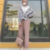 Style hijab kemeja kotak-kotak kekinian