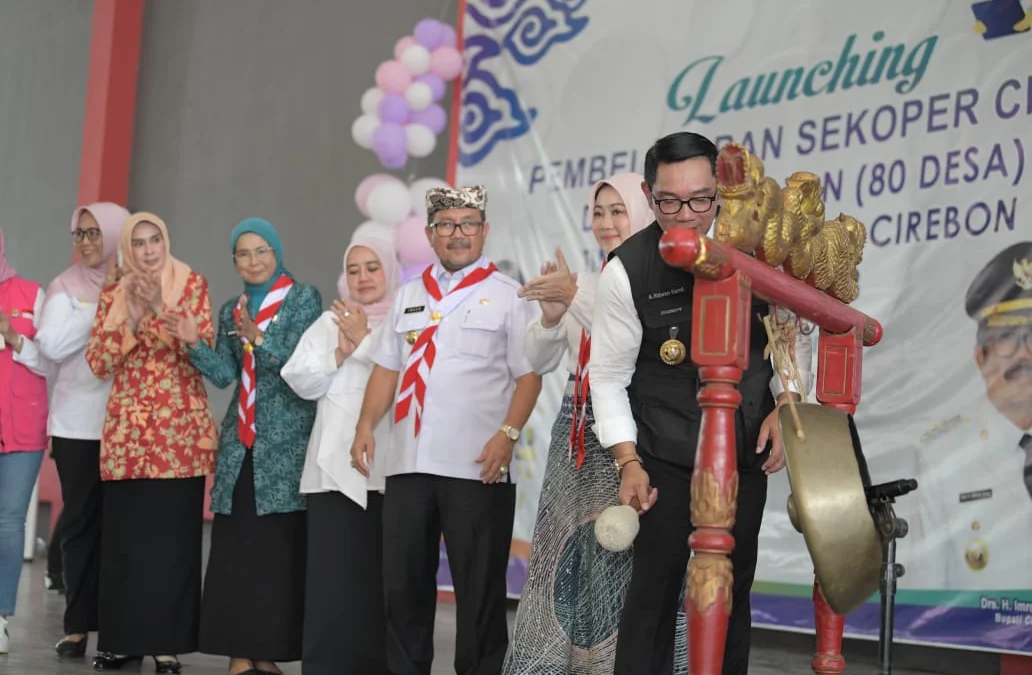 Ridwan Kamil Luncurkan Sekoper Cinta di 80 Desa