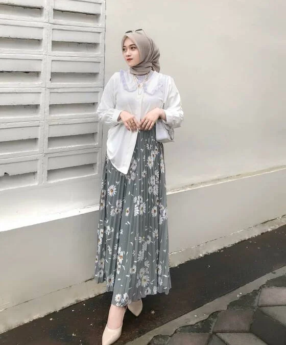 Outfit Kantor Wanita Hijab, Tampil Stylish dan Kekinian Setiap Harinya