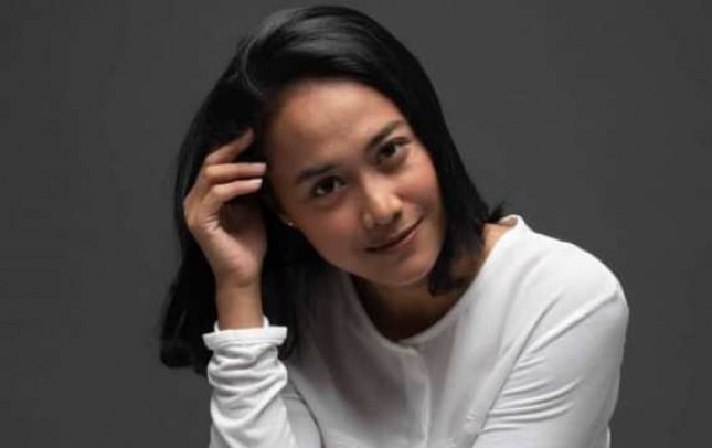 Putri Ayudya Cerita soal Film " Putri Ayudya Cerita soal "