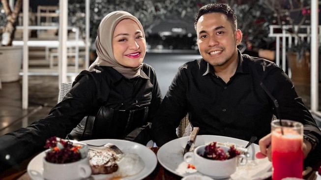 Dikabarkan Nathalie Holscher dan Faris Kandas