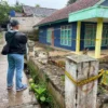 Pagar Tembok Rumah Tersangka Pembunuh Berantai Ambruk