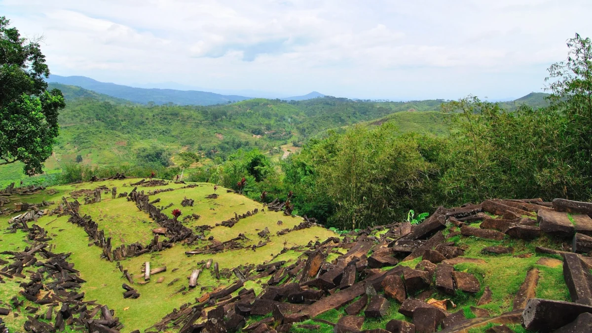 Situs Gunung Padang Bukti Kemajuan Peradaban dan Ilmu Pengetahuan. (disbudpar)