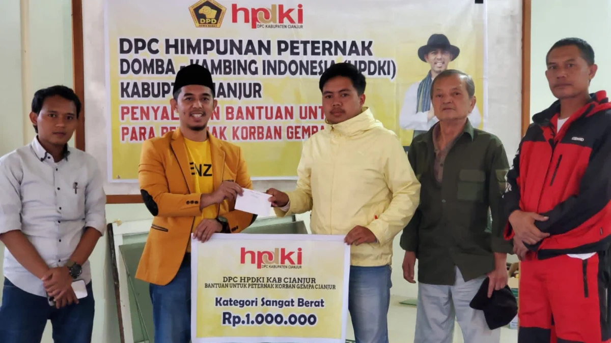 HPDKI Cianjur Salurkan Bantuan untuk Peternak yang Terdampak Gempa