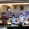 Standar Pelayanan RSUD Sayang di Cek Tim KARS. (ist)