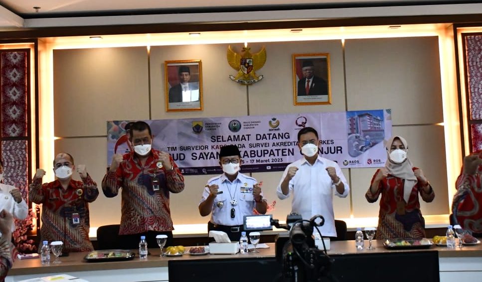 Standar Pelayanan RSUD Sayang di Cek Tim KARS. (ist)