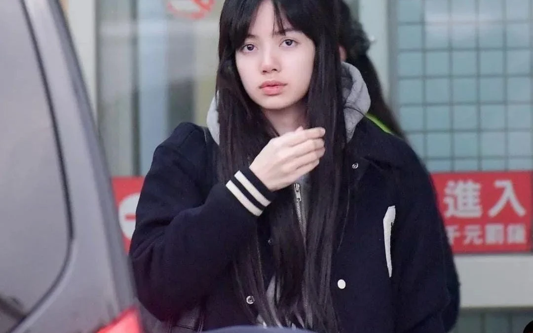 Muka bantal Lisa BLACKPINK tuai pujian