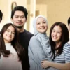 Sinopsis Film Sajadah Panjang, Keluarga dan Sebuah Doa