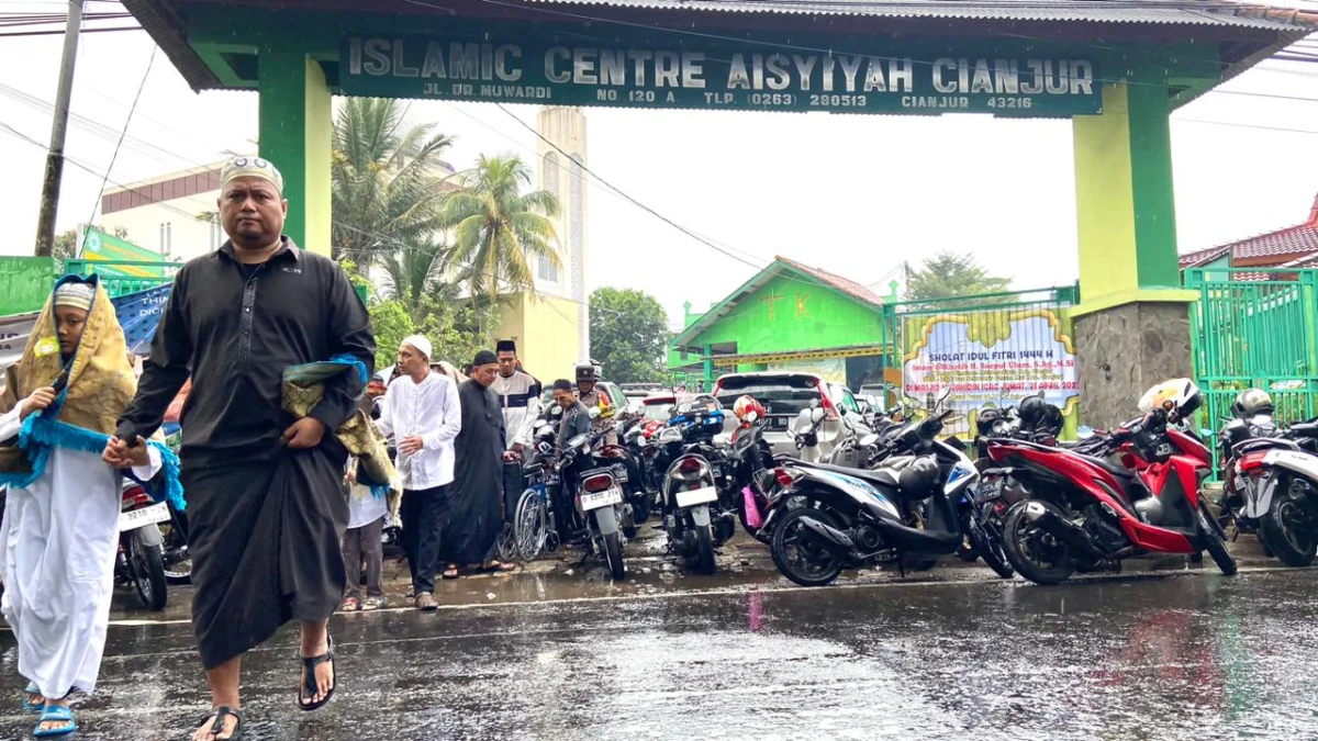 Jemaah Muhammadiyah Cianjur Gelar Salat Idul Fitri di Sejumlah Titik