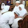 Tradisi Sungkeman Saat Lebaran