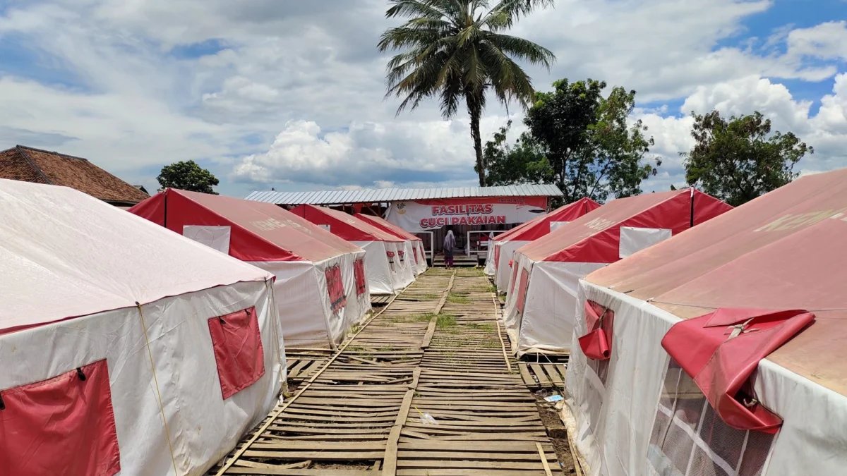 Tenda Pengungsi Gempa Cianjur Dibobol Maling. (dok)