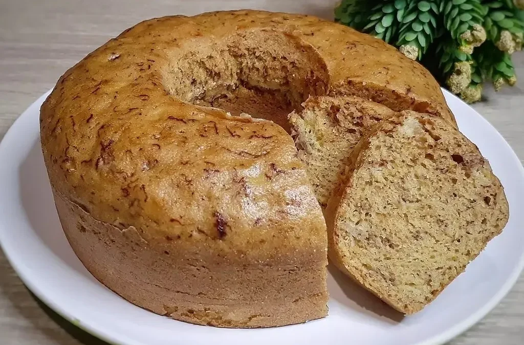 Resep Membuat Bolu Pisang dengan Alat dan Bahan Simpel! (foto : Tastynesia)