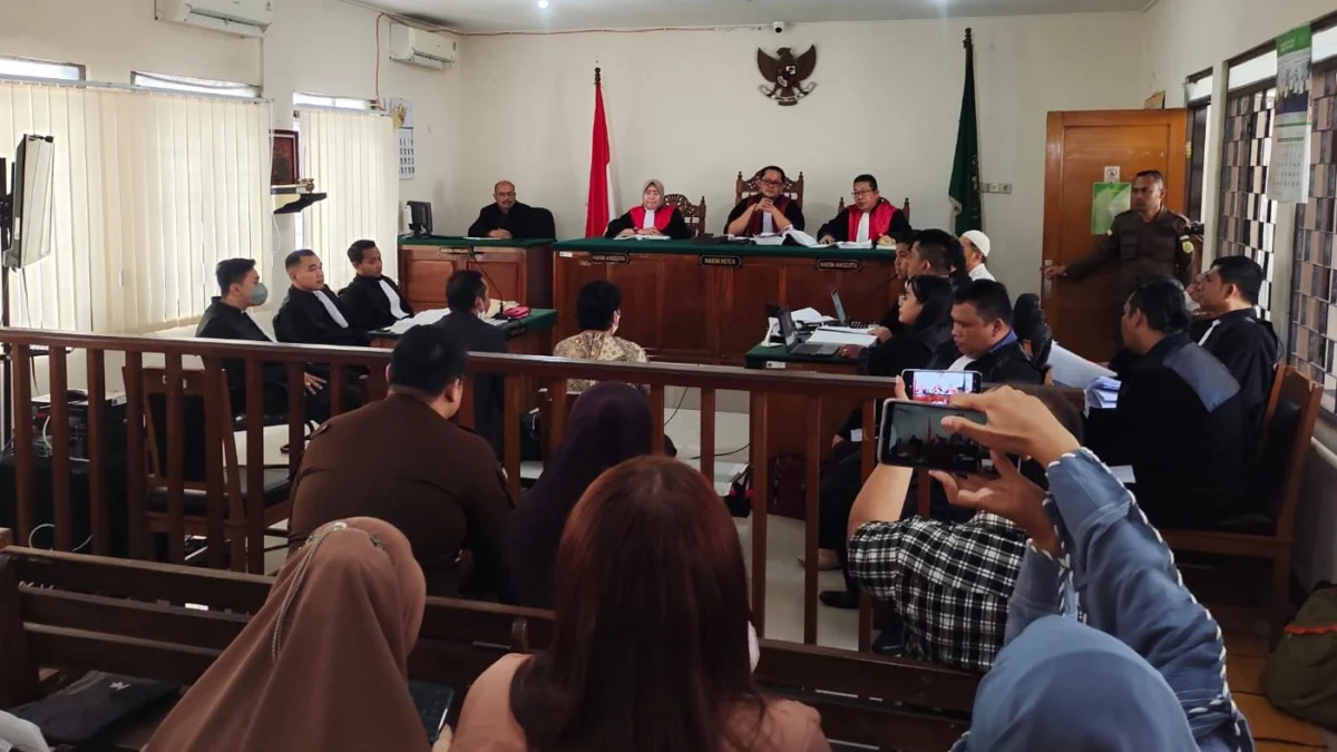 Sidang Kasus Tabrak Lari yang Menewaskan Selvi. (dik)