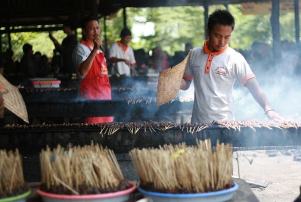 Wajib Dicoba! Warung Sate Maranggi Legendari di Purwakarta