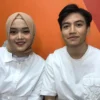 Putri Delina Diisukan Putus Karena Jeffry Reksa Tak Lebaran Bersama