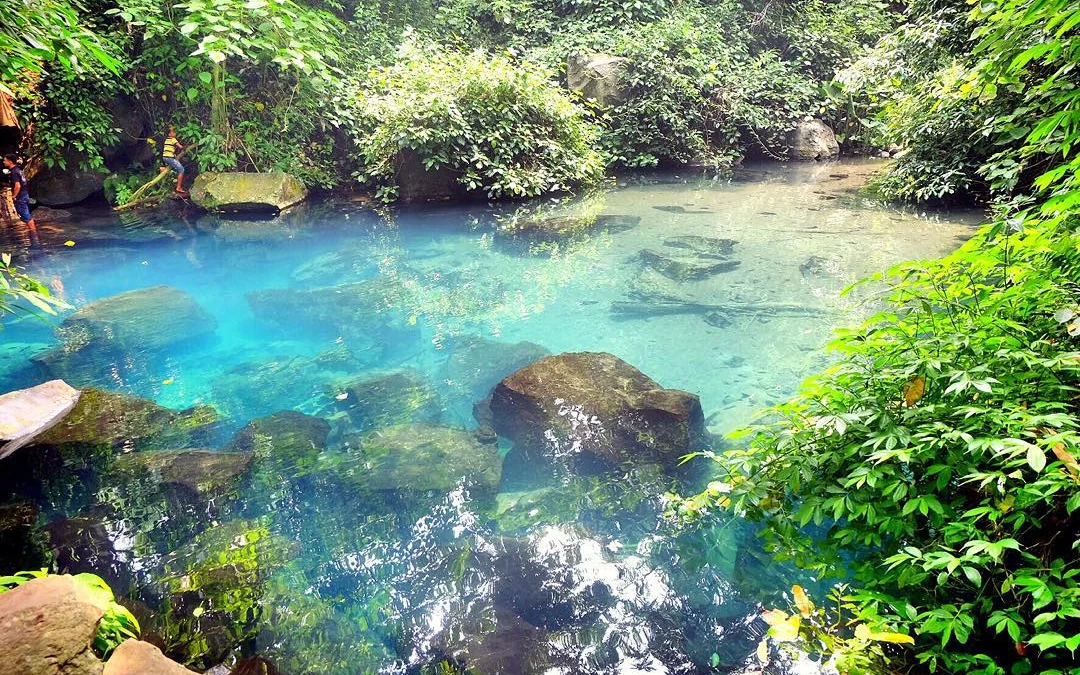 Pesona Kecantikan Situ Biru Cilembang Sumedang