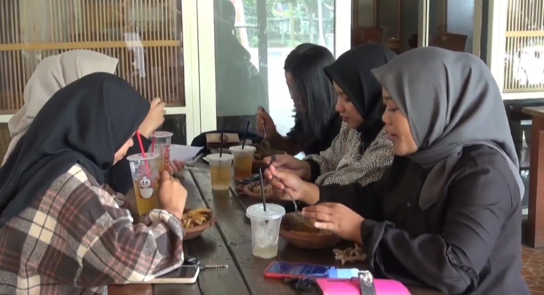 Asal Usul Seblak dan Kepopulerannya
