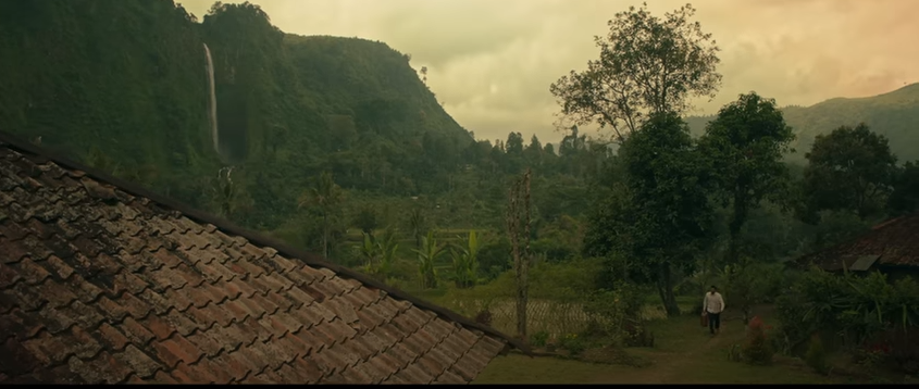 Viral Rumah Abah Jajang Menjadi Tempat Shoothing Film Jin Khodam, Pesona Curug Citambur!