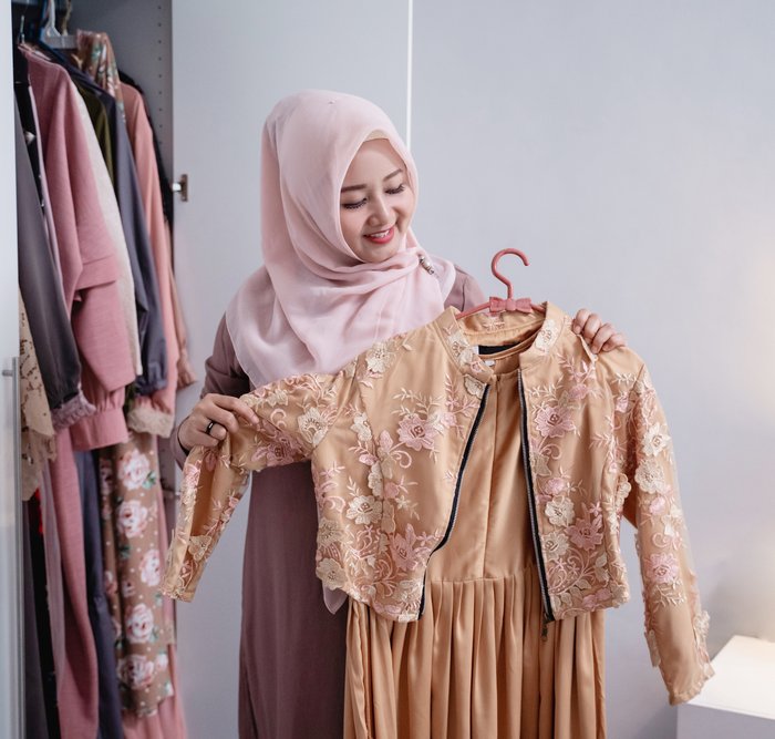 Rekomendasi 4 Merek Jenis Gamis Brokat Elegan dan Mempesona