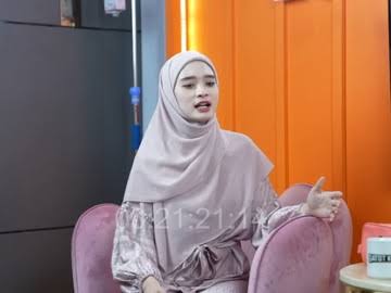 Lepas Cadar, Inara Rusli Ingin Kembali Bekerja