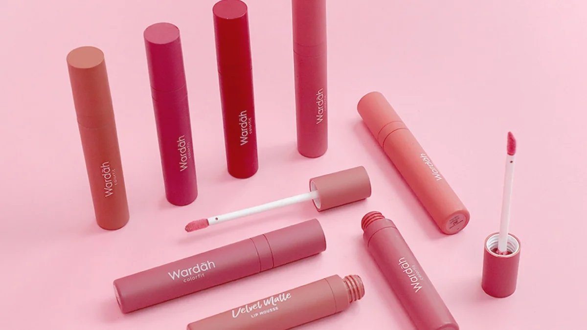 4 Rekomendasi Lipstik Transferproof Untuk Kondisi Bibir kering!