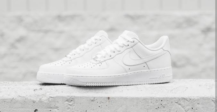 Beli Sepatu Nike Air Force 1 Original Hanya Dengan Koin Rp1000