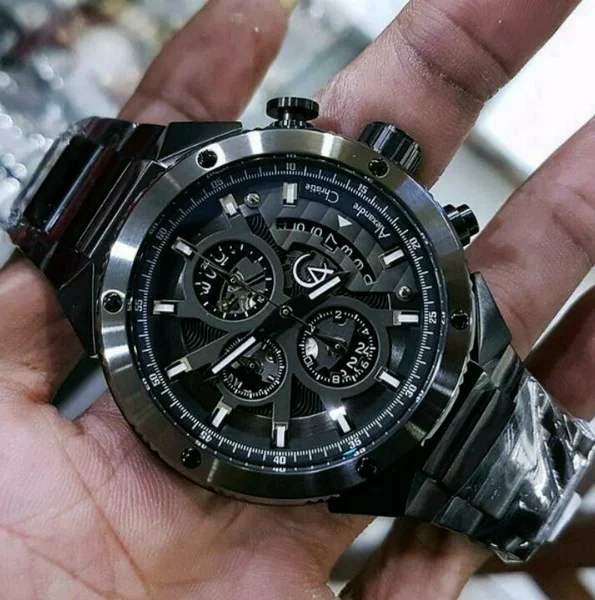 Rekomendasi Jam Tangan Pria Edisi Terbatas yang Harus Kamu Punya