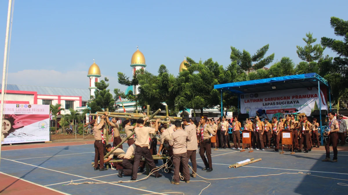 Puluhan Peserta Ikuti Latgab Pramuka UPT Suci Raya.