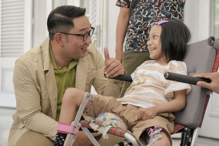 Ridwan Kamil Bantu Pengobatan Anak Penderita Kelumpuhan