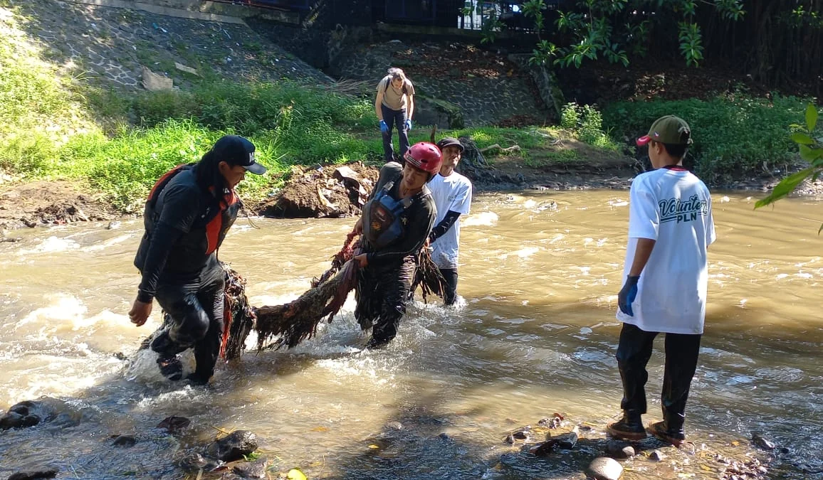 Ribuan Pegawai PLN