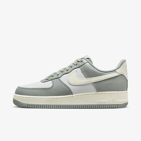 10 Jenis Sepatu Nike Air Force 1 Paling Banyak Dicari!