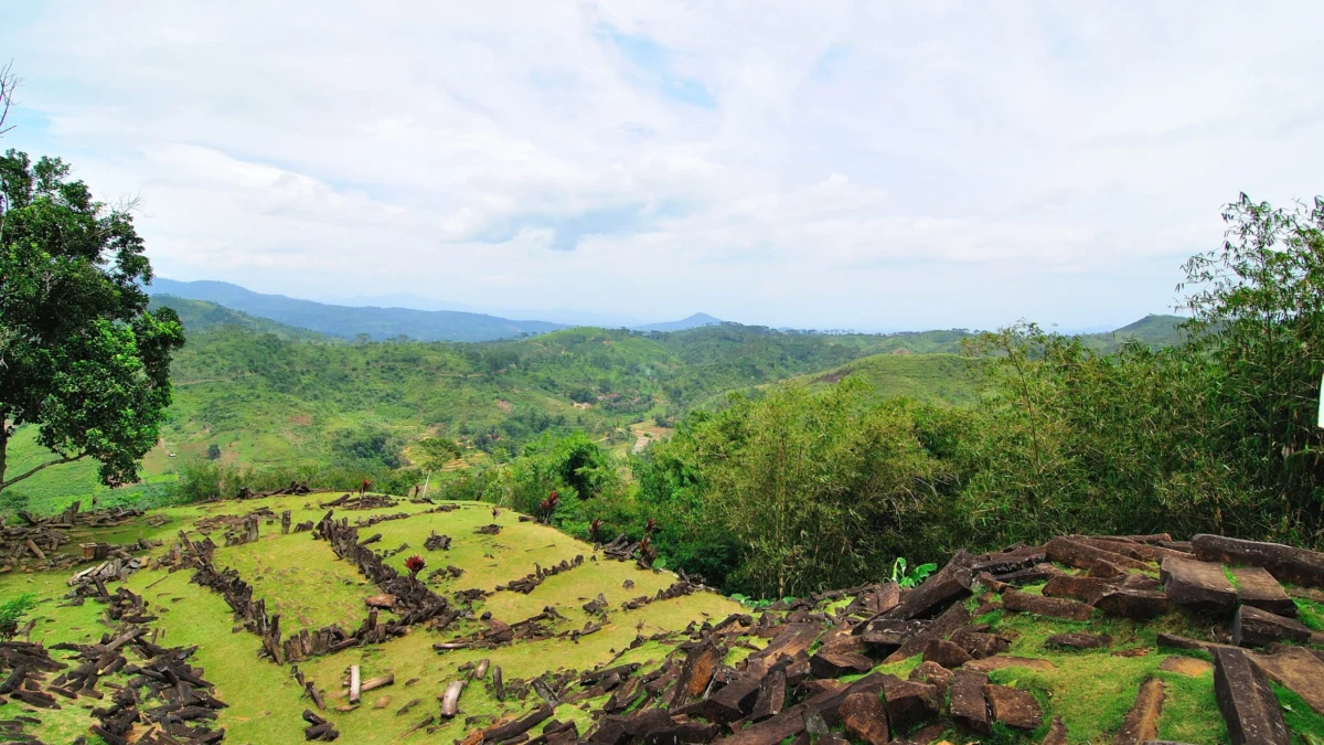 Misteri Gunung Padang