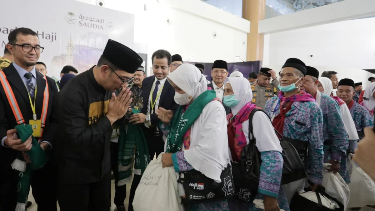 374 JCH Kloter Pertama Asal Majalengka Terbang dari Bandara Kertajati