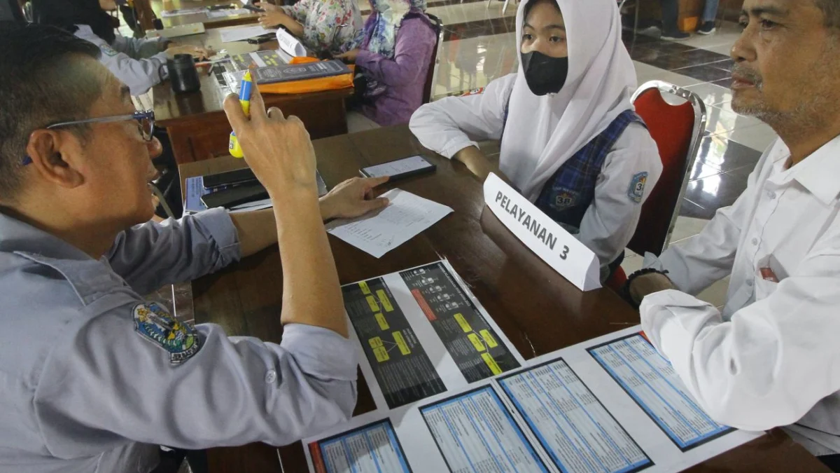 4.791 Calon Siswa SMA/SMK di Jabar Dibatalkan Kepesertaannya