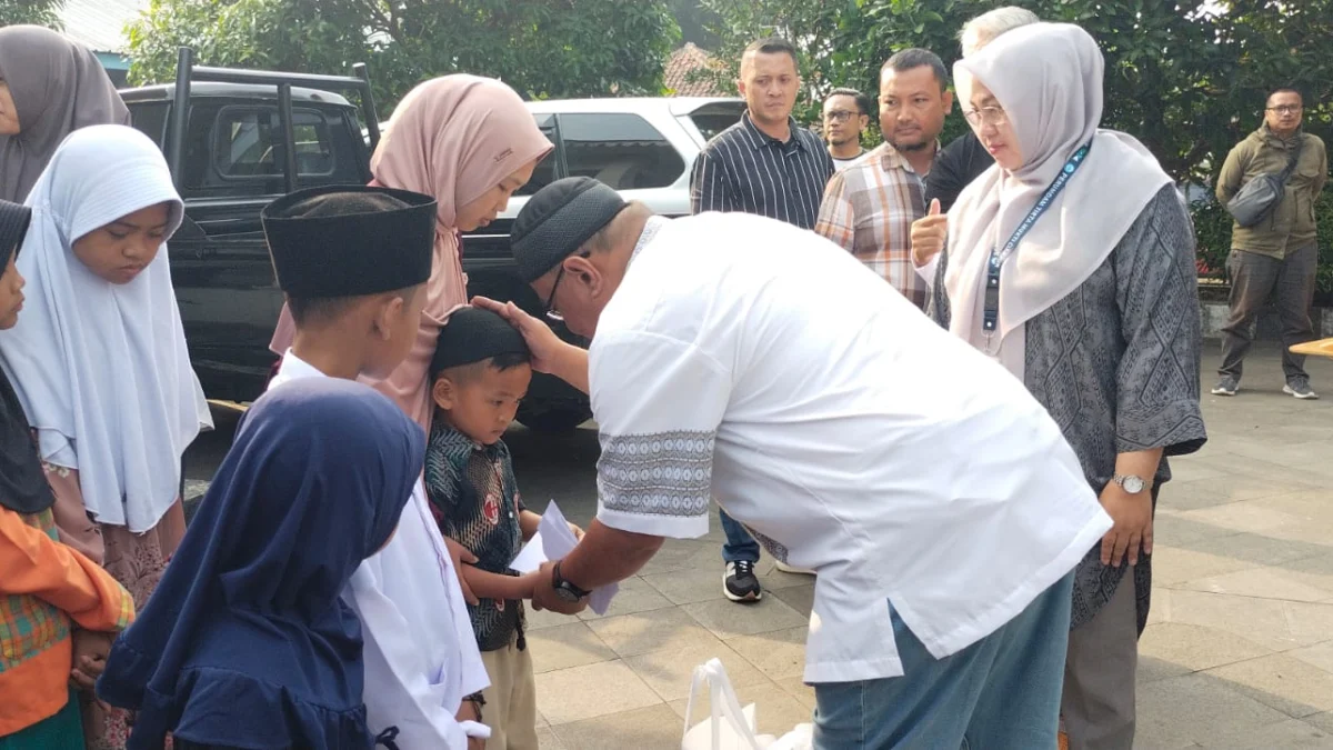 10 Muharram 1445 H, Perumdam Tirta Mukti Cianjur Santuni Ratusan Anak Yatim Piatu