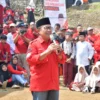 Ribuan Warga Antusias Ikuti Program Desa Manjur Bungah Pisan. (dys)