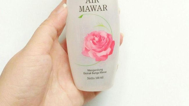 Merawat Wajah dengan Air Mawar